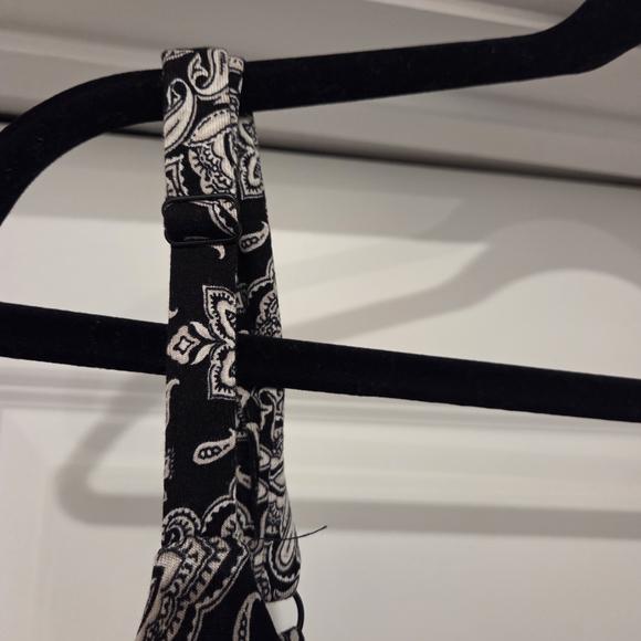 Torrid Black and White Floral Maxi Dress 18/20 NWT - Picture 4 of 4